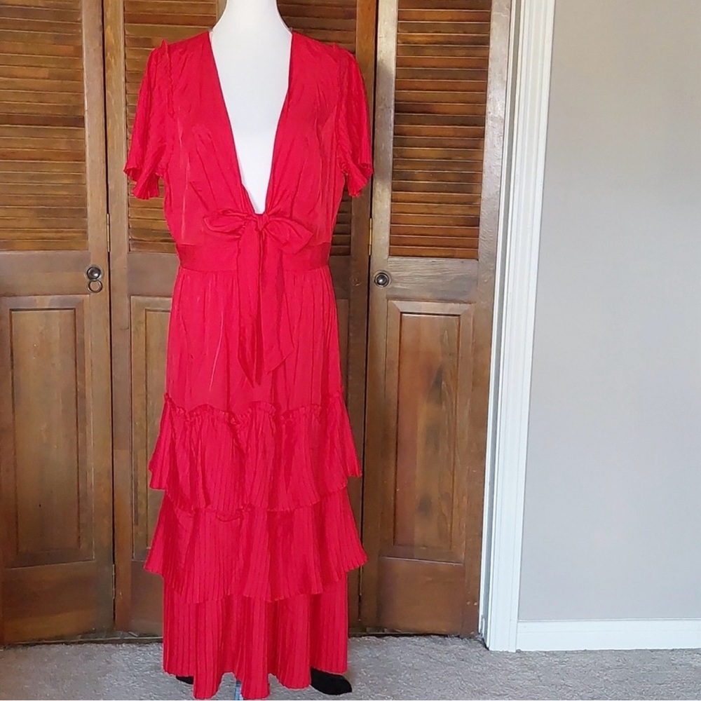 L'Atiste Red Tie Front Pleated Maxi Dress Sz 1X